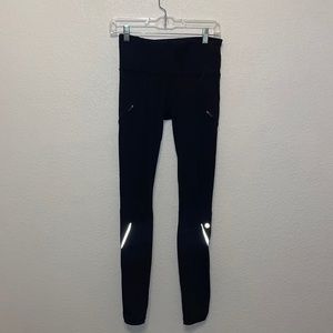 Black lululemon leggings